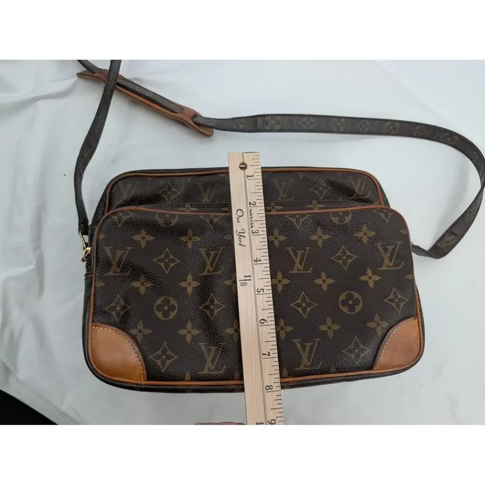 Authentic Louis Vuitton Nile Monogram Crossbody Bag with Cert of Authenticity